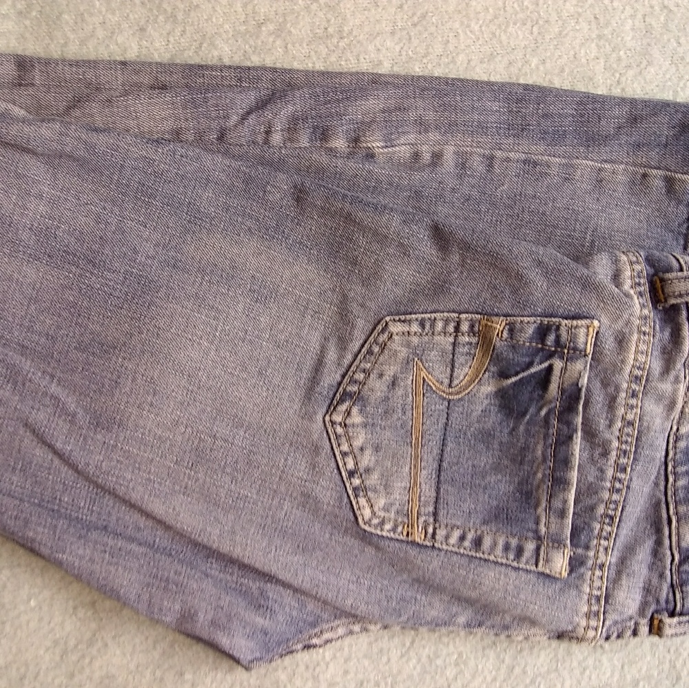 American eagle sz 4